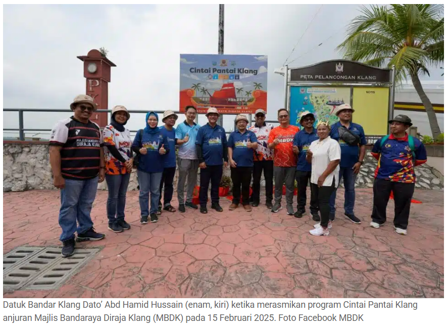 Lebih 2 tan sampah dikutip di sekitar pantai Tanjung Harapan