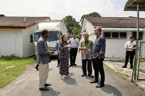 LAWATAN TURUN PADANG Y.B. PUAN JAMALIAH JAMALUDDIN, EXCO KESIHATAN AWAM & ALAM SEKITAR NEGERI SELANGOR