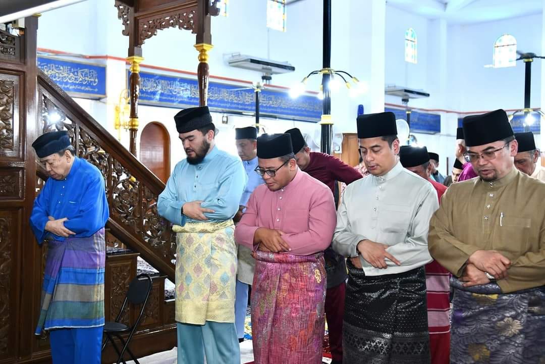 SOLAT JUMAAT D.Y.M.M SULTAN SELANGOR BERSAMA RAKYAT