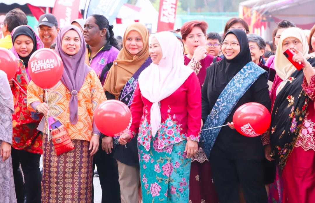 WARISAN KLANG KEKAL BAHAGIA BERINTEGRITI SEMPENA 'HERITAGE WALK' @ HARI KLANG TANPA KENDERAAN 