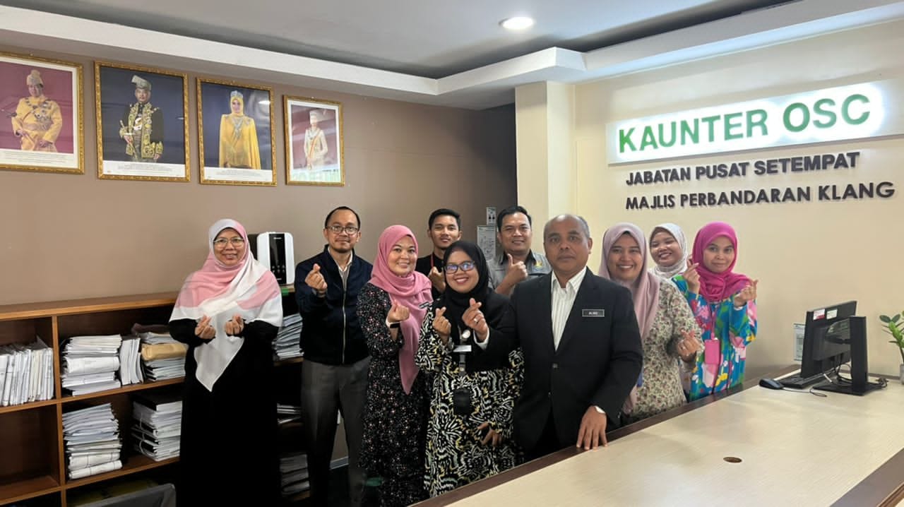 LAWATAN MENGEJUT DARIPADA KETUA PENGARAH JABATAN PERANCANGAN BANDAR DAN DESA (PLANMALAYSIA) KE PEJABAT JABATAN PUSAT SETEMPAT MPK