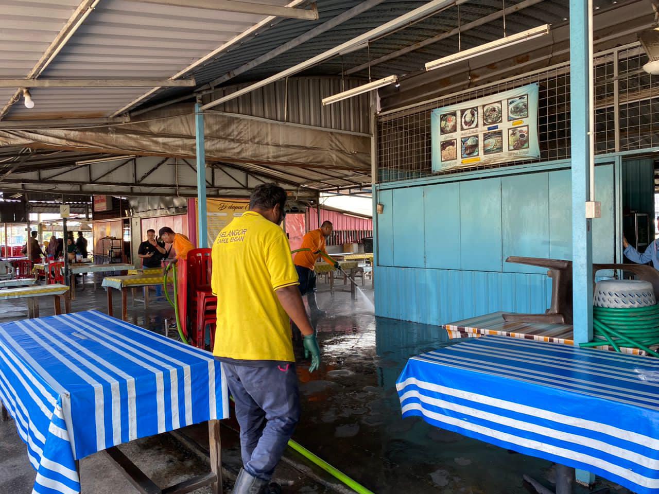 PROGRAM GOTONG ROYONG MPK BERSAMA PENYEWA GERAI SIFAR LORONG SONGKET 1, TAMAN MAZNAH