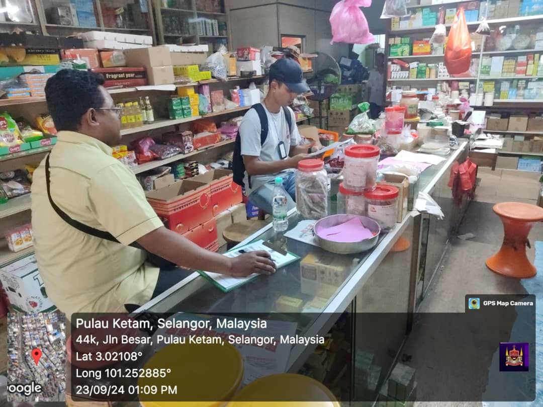 DASAR PEMUTIHAN TRED PERNIAGAAN PULAU KETAM