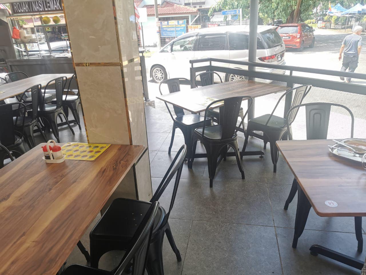 OPERASI PENGUATKUASAAN RESTORAN 24JAM (KACAU GANGGU & BISING) JALAN SRI SARAWAK,TAMAN SRI ANDALAS