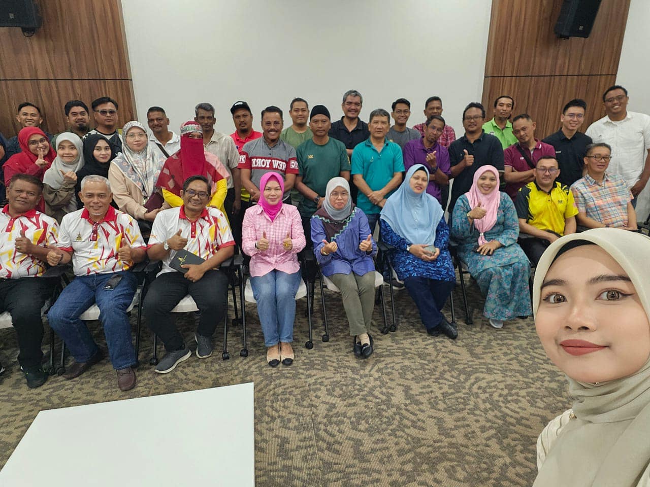 MESYUARAT AHLI MAJLIS N43A BERSAMA WAKIL KOMUNITI KAWASAN