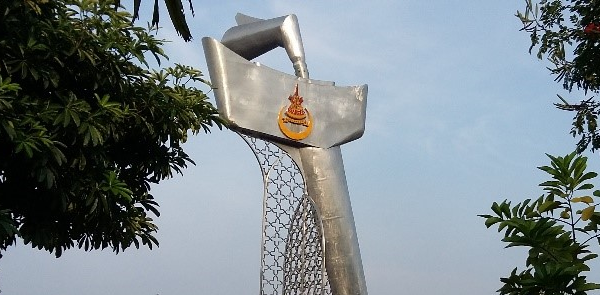 2. Tugu Jubli Perak