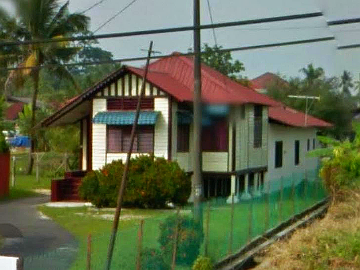  3. Rumah Tradisional No. 798